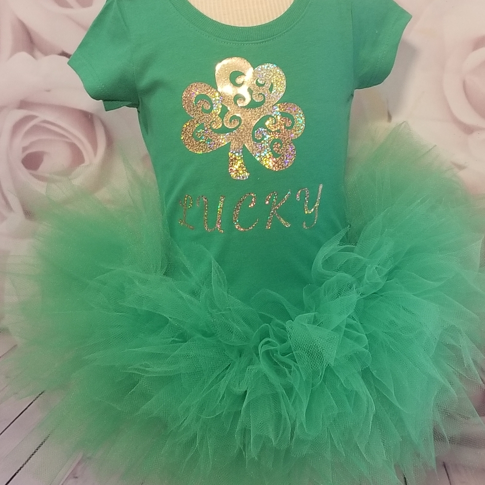 LUCKY & Clover leaf girls customized shirts